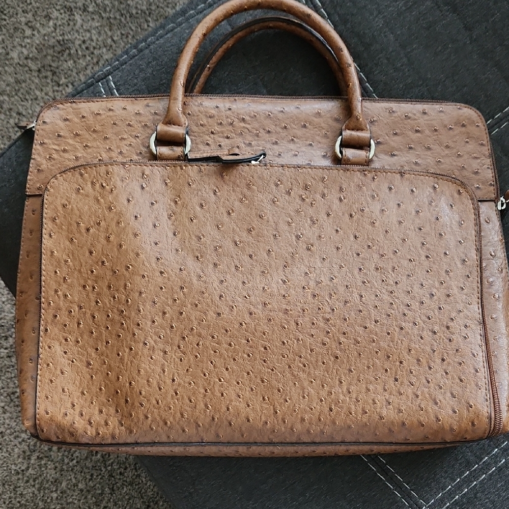 Elegant Brown Leather Men's Bag